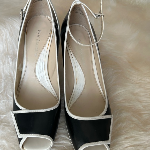 Vintage Enzo Angiolini Black with White Heels - Picture 9 of 12